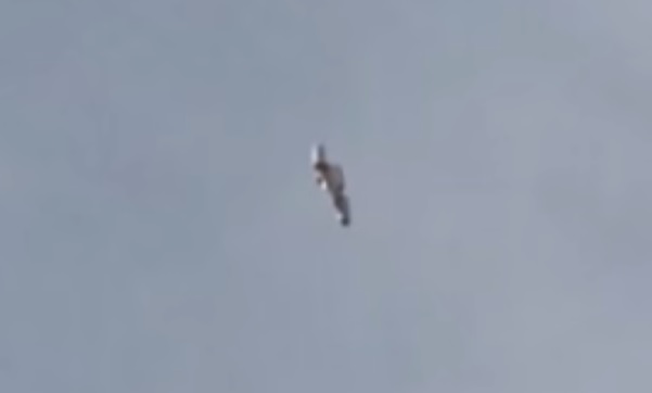 UFO Sighting Over Manila in the Philippines April 2015